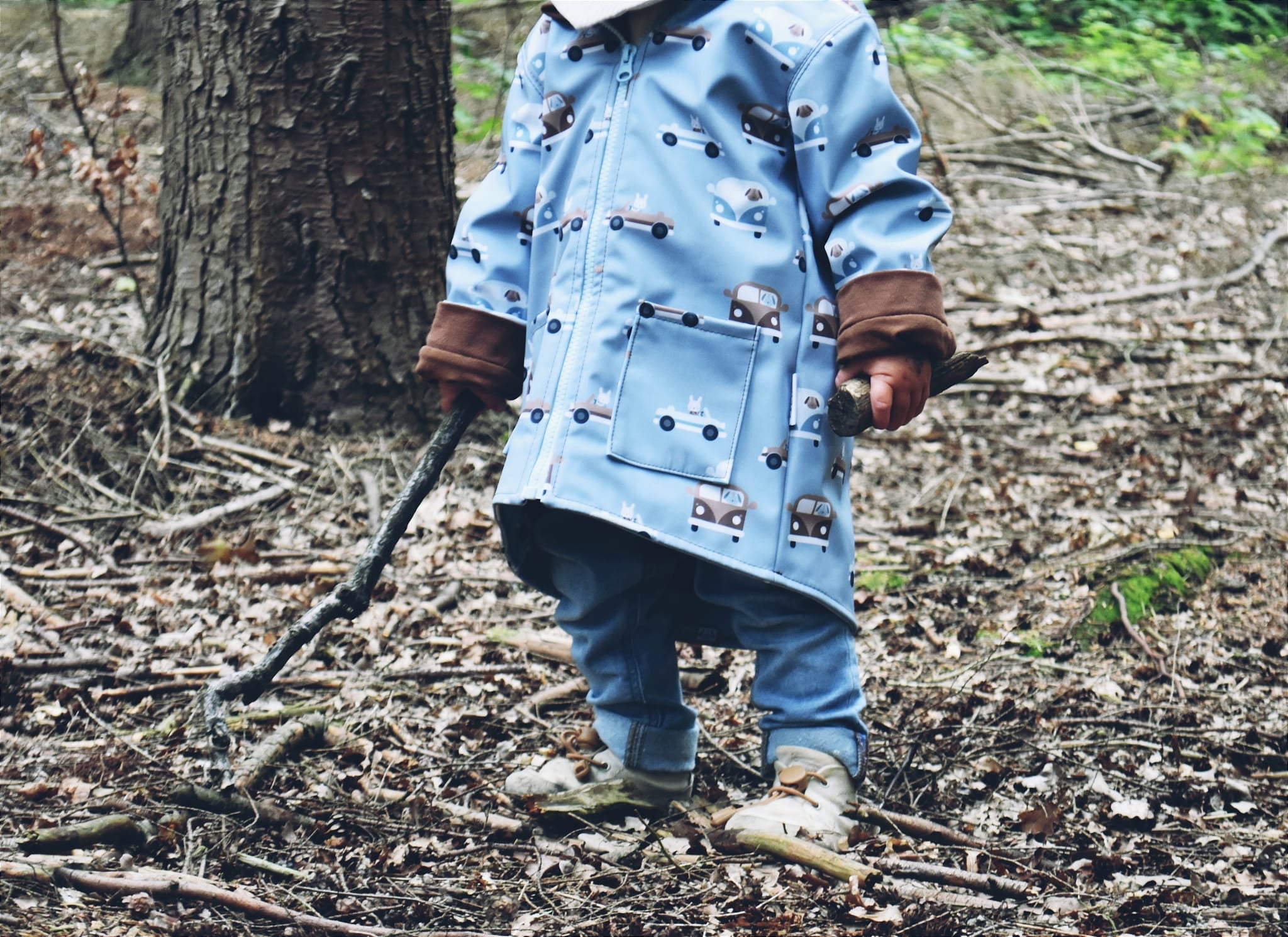 Softshelljacke Auto in blau mit Taschen