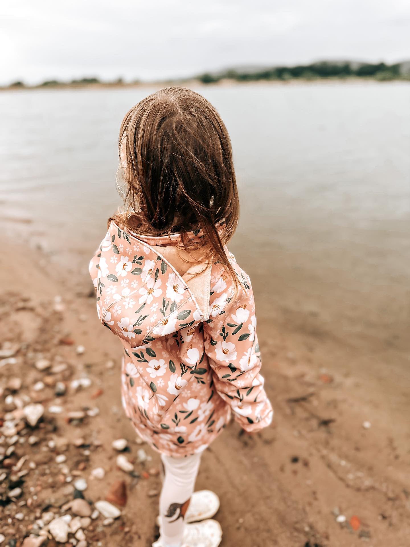 Softshelljacke Blumentraum von hinten