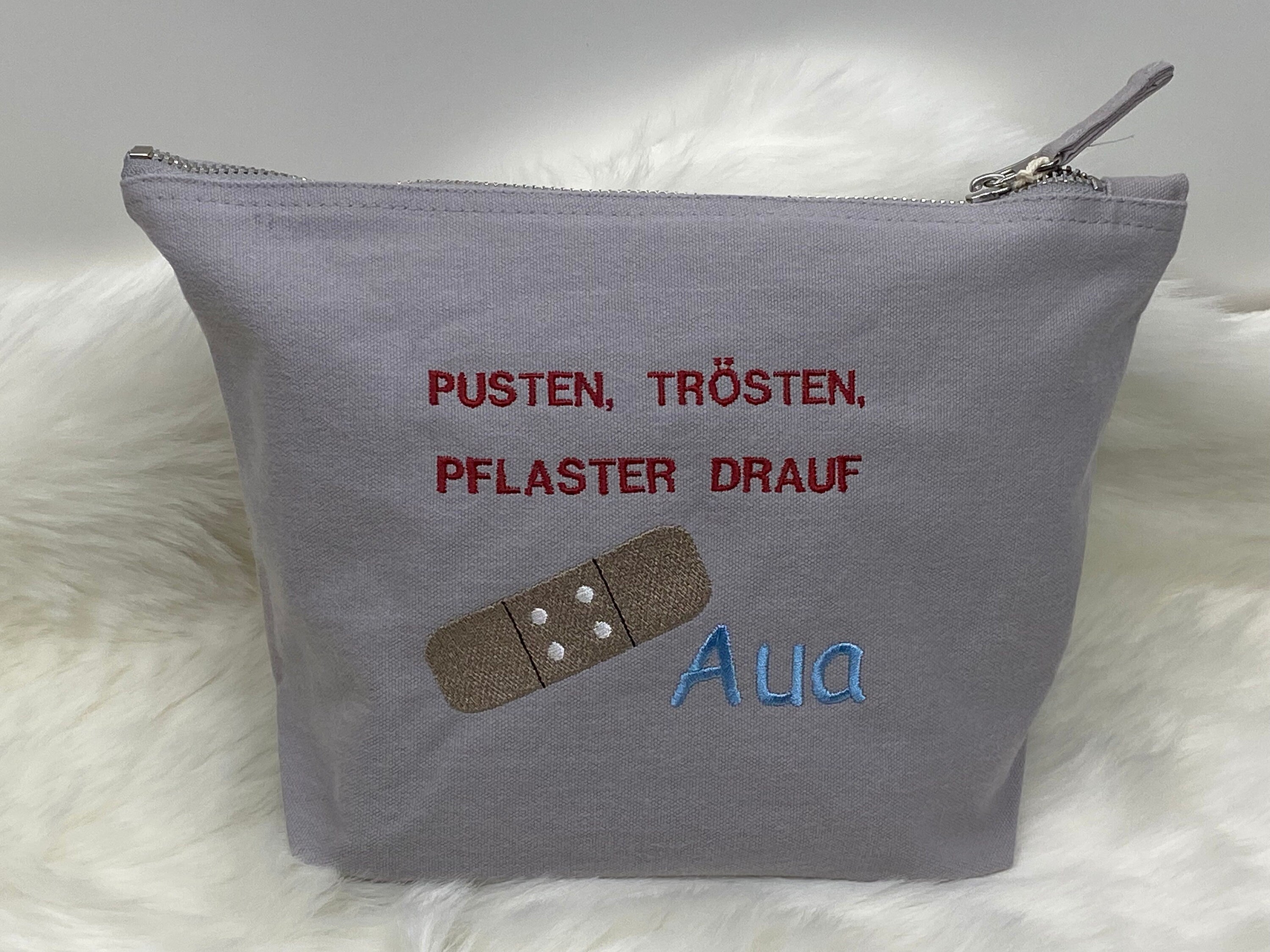 Reiseapotheke für Kinder, erste Hilfe Tasche, personalisierte Reiseapotheke, Kulturtasche für Kinder, Medikamenten Tasche, Tasche bestickt