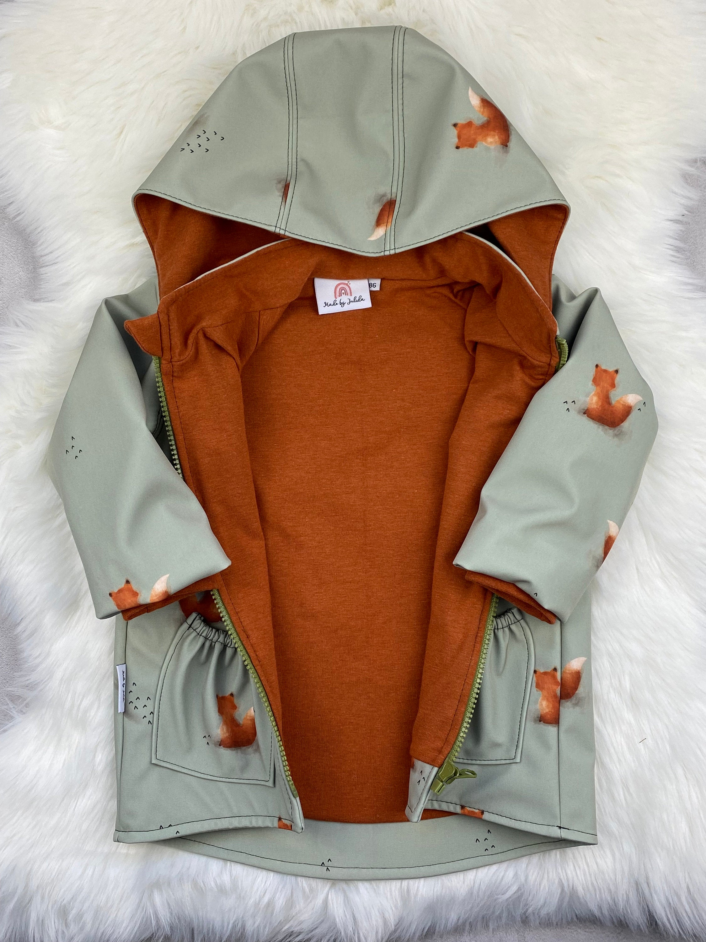 Regenjacke für Kinder / Softshelljacke für Kinder, Matschjacke, gefütterte Softshelljacke, Übergangsjacke für Kinder, Allwetterjacke Kinder