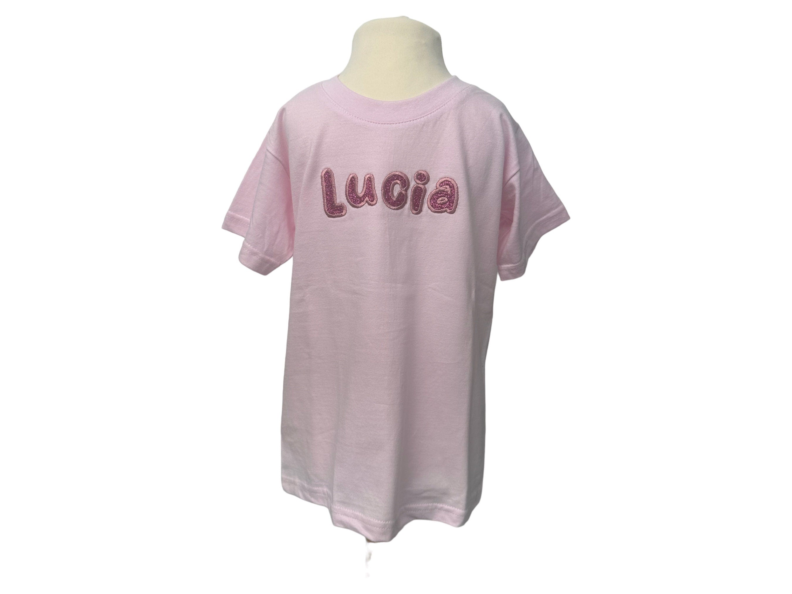 Personalisiertes besticktes T-Shirt mit Namen für Kinder, Geburtstags-Shirts mit Namen, T Shirt mit Glitzer, Geschenkidee für Kinder