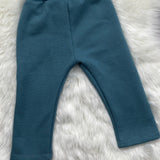 Kuschelig weich & super bequem: Kinderhose aus Bio-Baumwoll-Waffeljersey