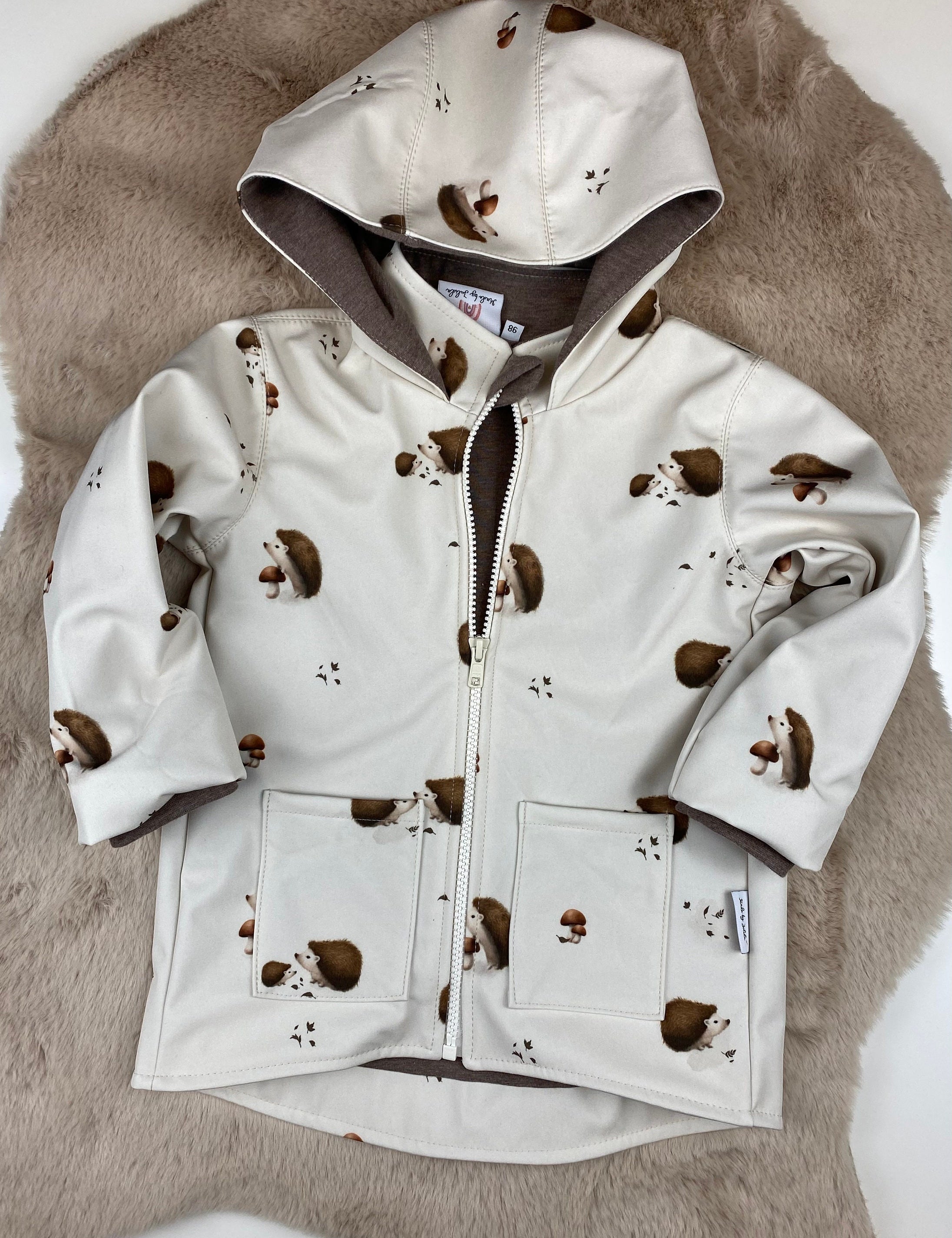 Softshell Jacke für Kinder, Regenjacke Kinder, Softshelljacke mit Kapuze und Kragen, Regenjacke gefüttert,mit passender Mütze