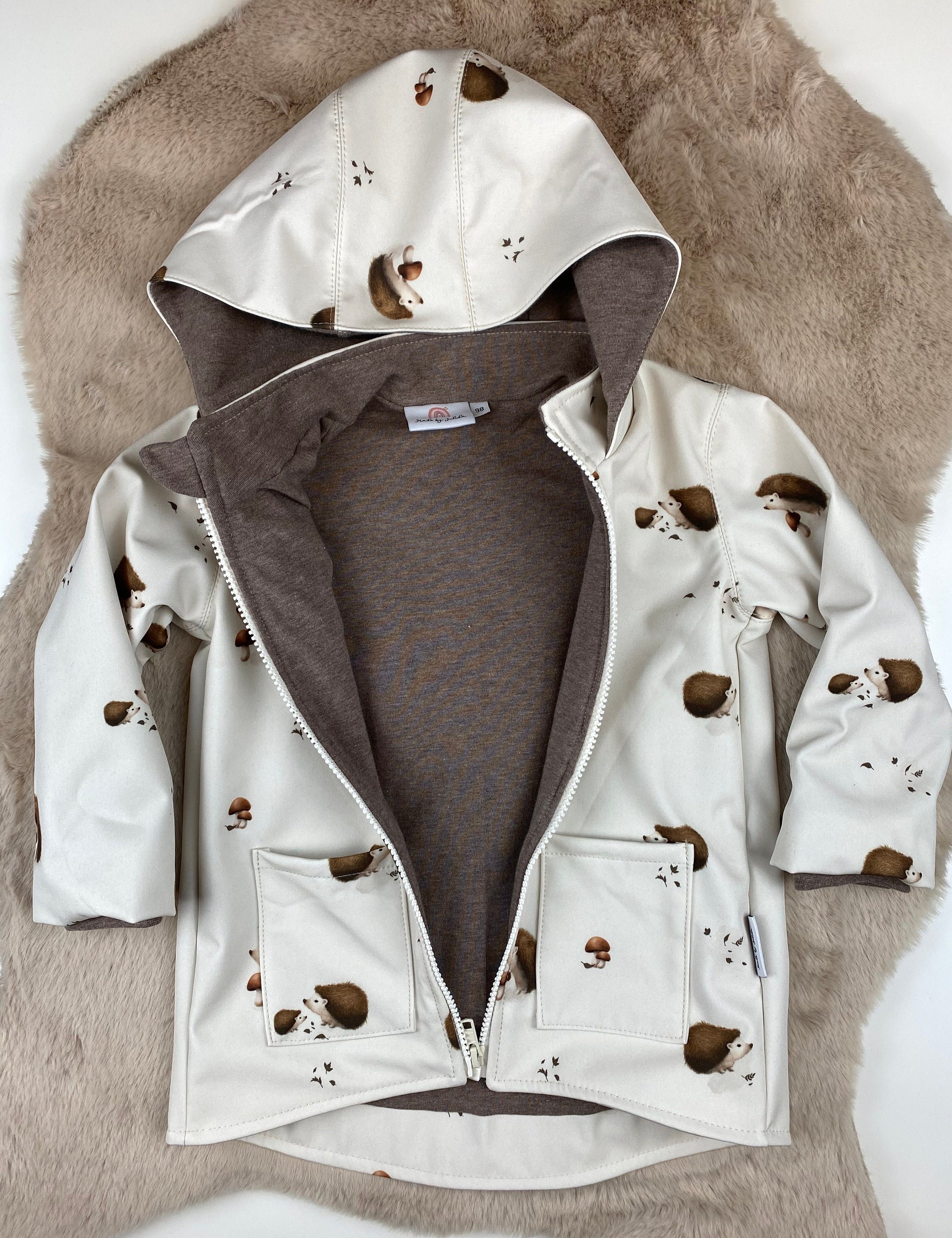 Softshell Jacke für Kinder, Regenjacke Kinder, Softshelljacke mit Kapuze und Kragen, Regenjacke gefüttert,mit passender Mütze